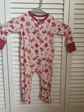 Btween Baby Bamboo Floral & Leaf Zip Footed One-Piece Pajama 6M